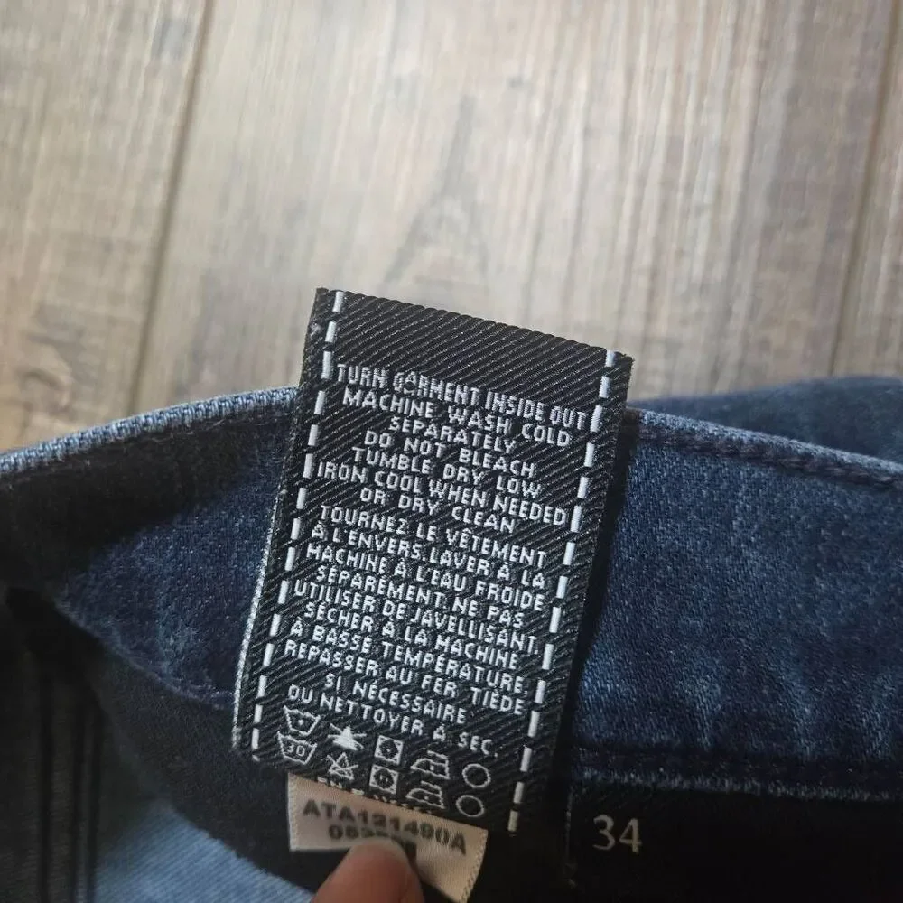 7 For All Mankind Luxe Performance The Straight jeans size 34 men's short